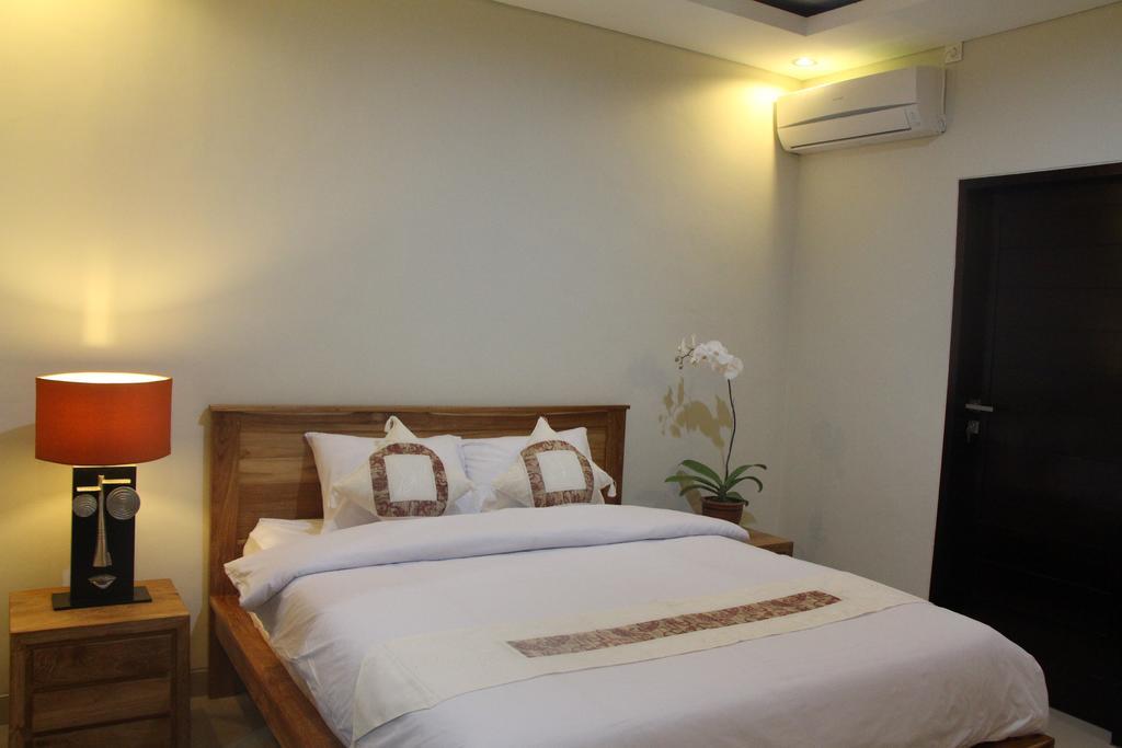 Jonsen Homestay Canggu  Ngoại thất bức ảnh